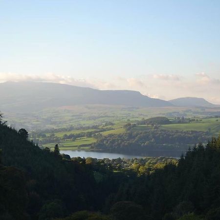 Glyn Mawr Barn Villa บาลา ภายนอก รูปภาพ
